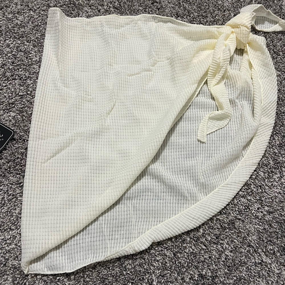 Zaful Cream / Ivory Swim Sarong Cover Up